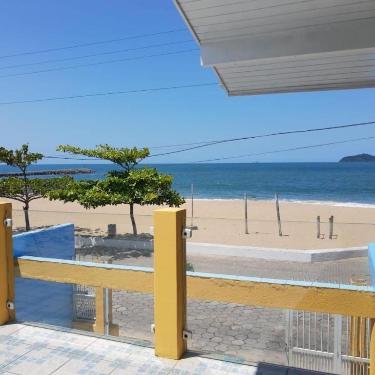 Mansao Ouro Verde Beira Mar Piçarras Kültér fotó